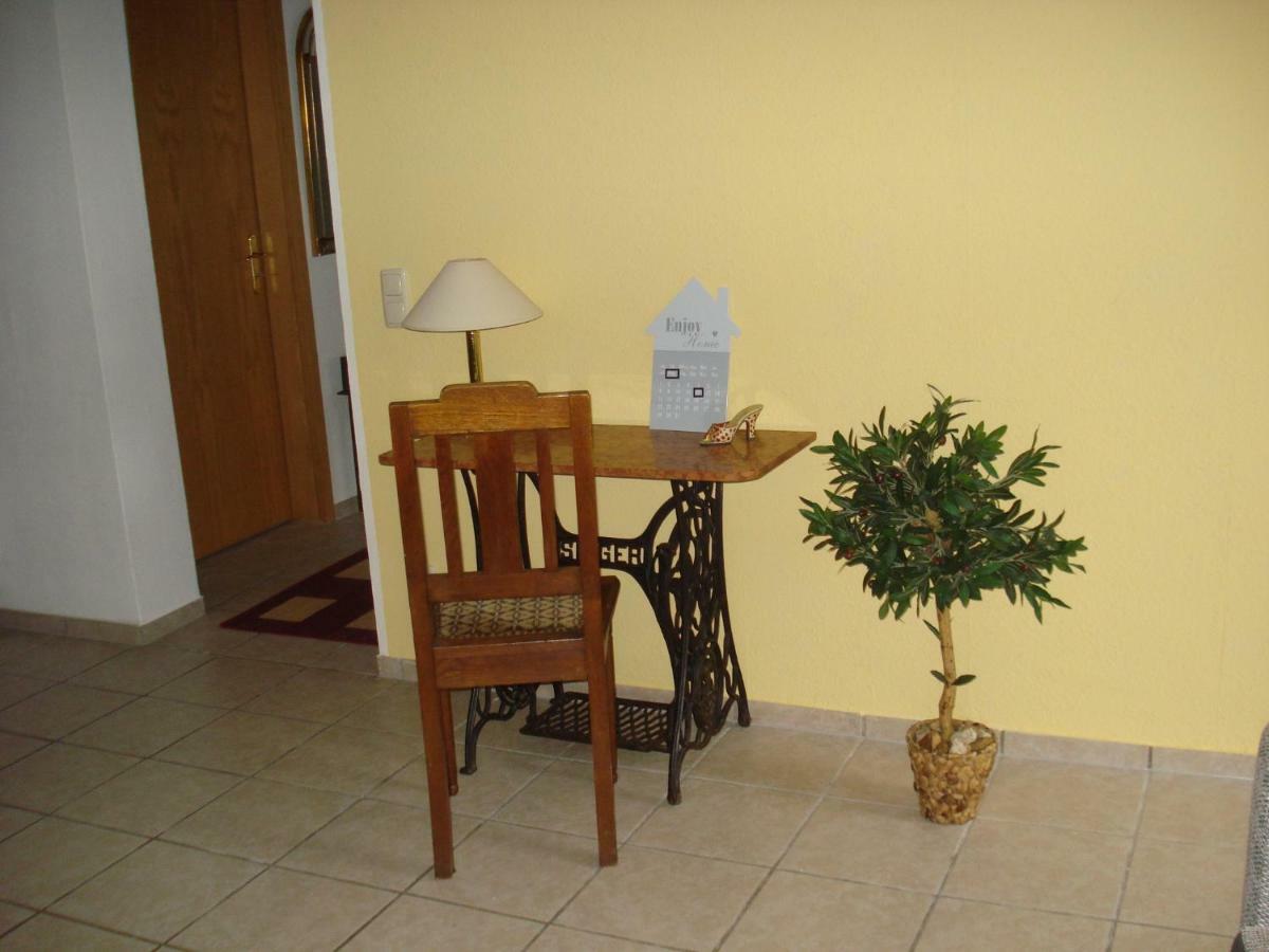 Ferienwohnung Eva メッヒャーニッヒ エクステリア 写真